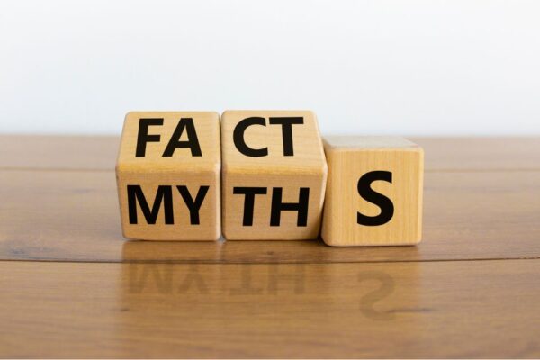 Debunking Top 10 LASIK Myths Still Circulating Online featured image